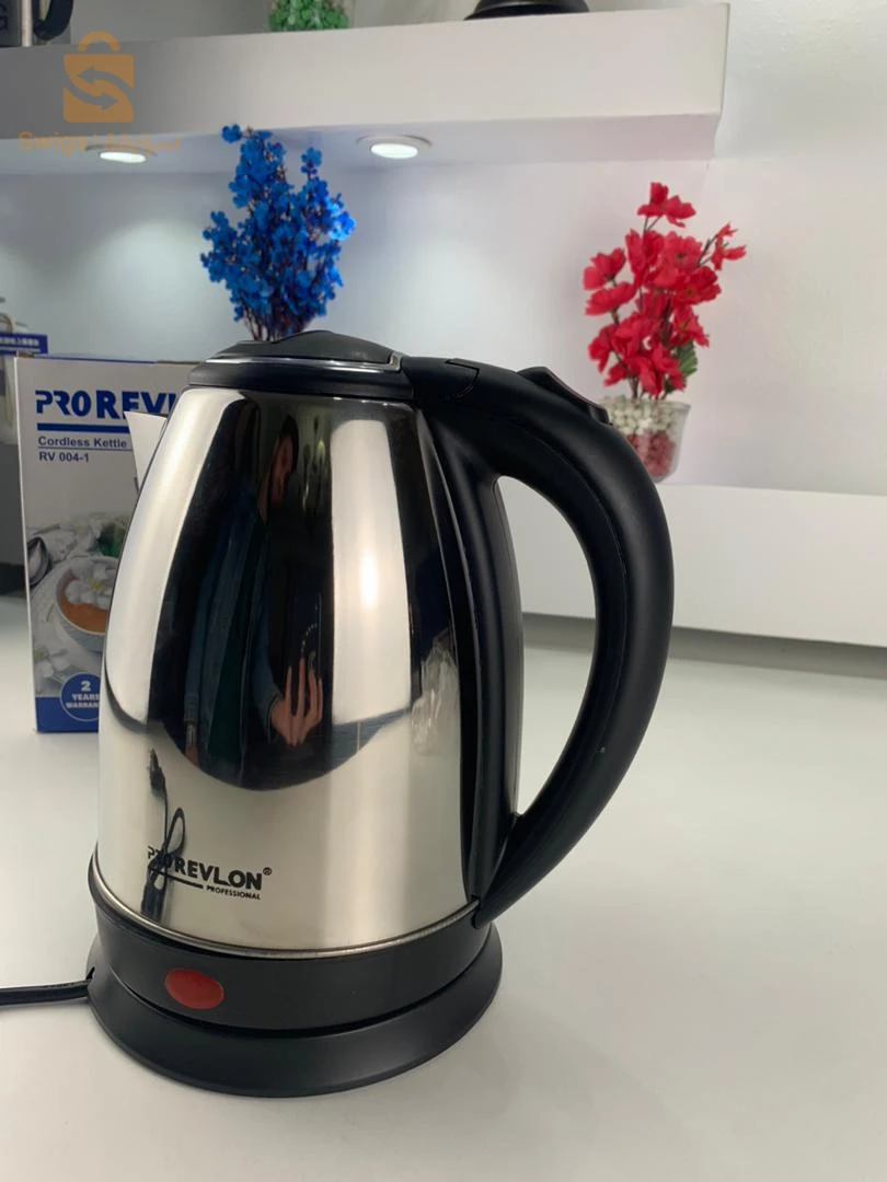 Pro Revelon Bouilloire électrique 1.8 Litres RV004-1 - غلاية كهربائية