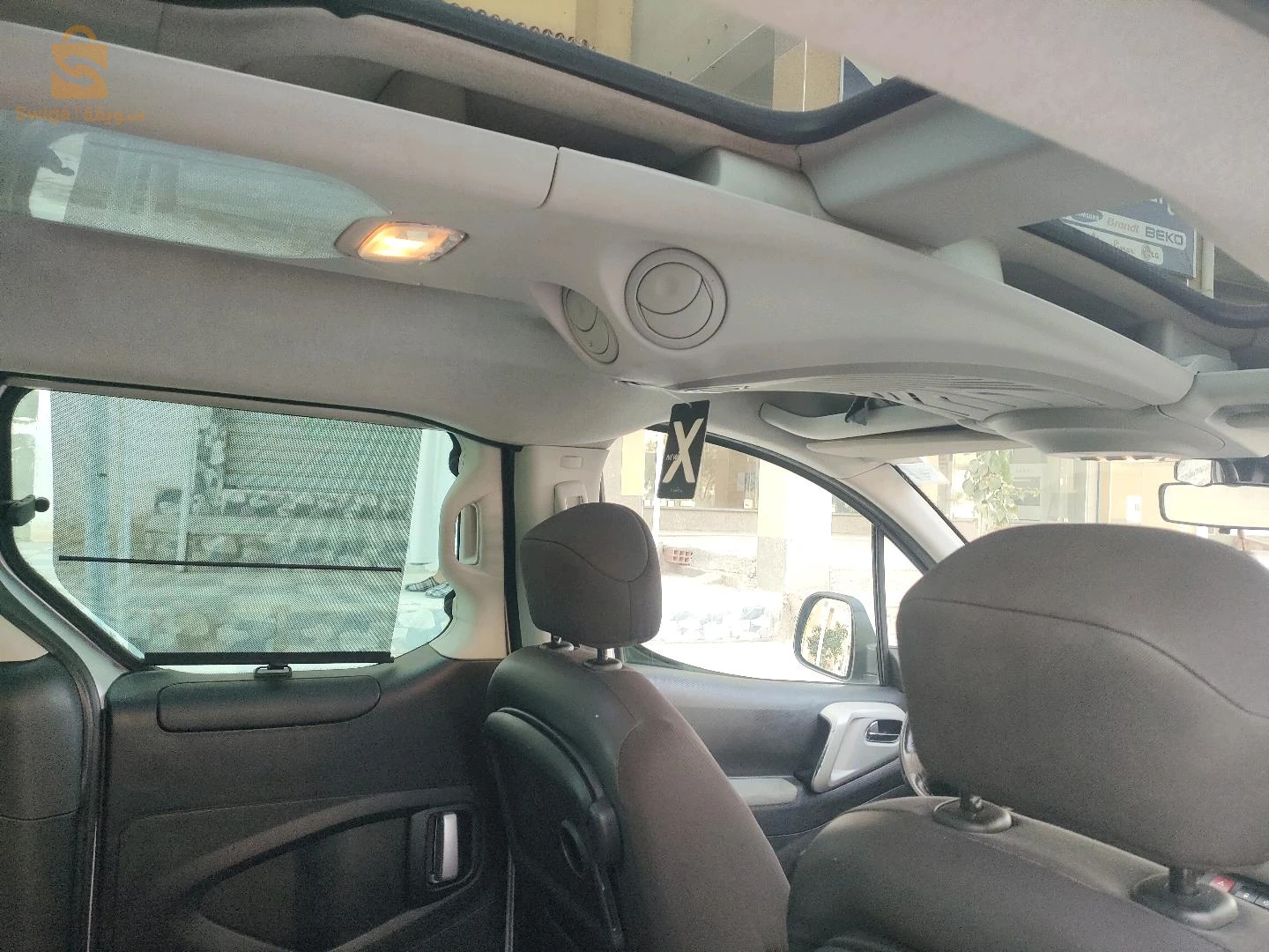 Peugeot Partner Tepee 2015 7 BISKRA