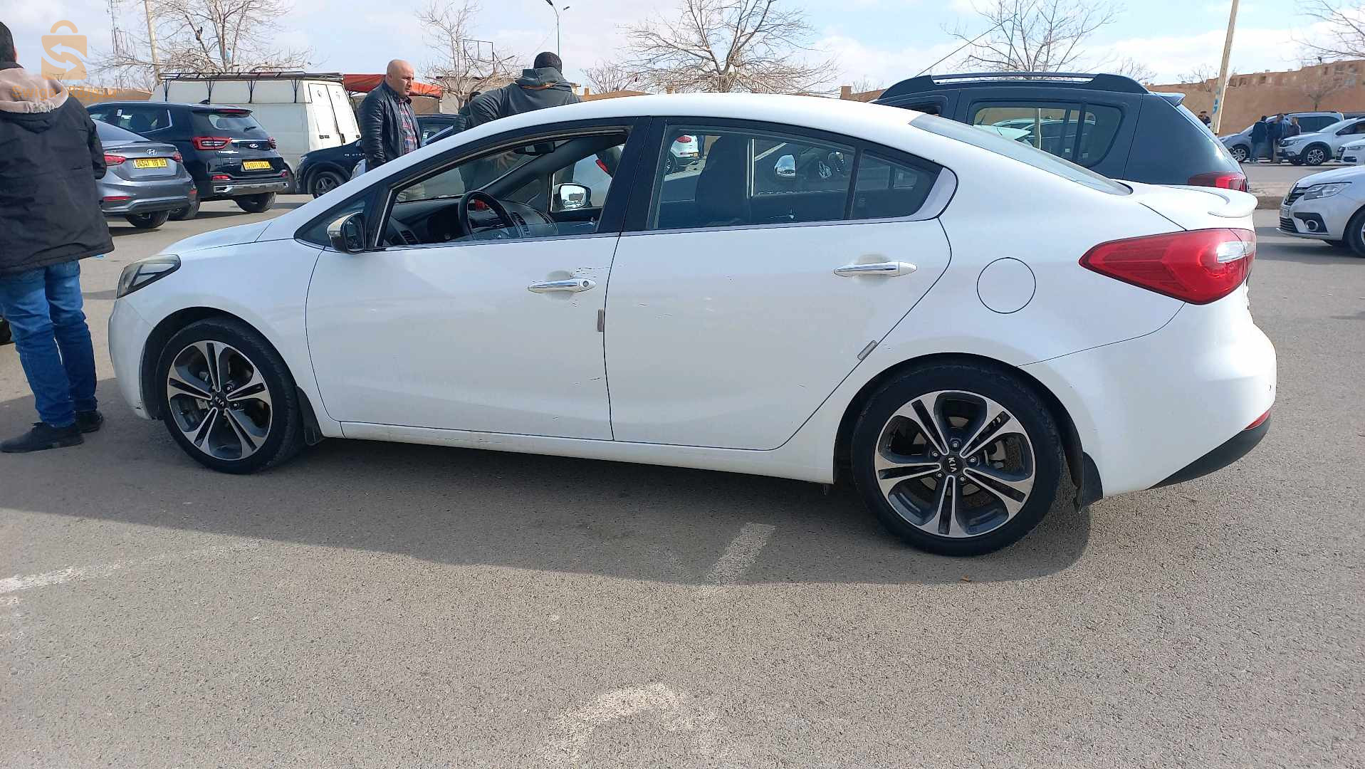 كيا Cerato 2015 5 باتنة