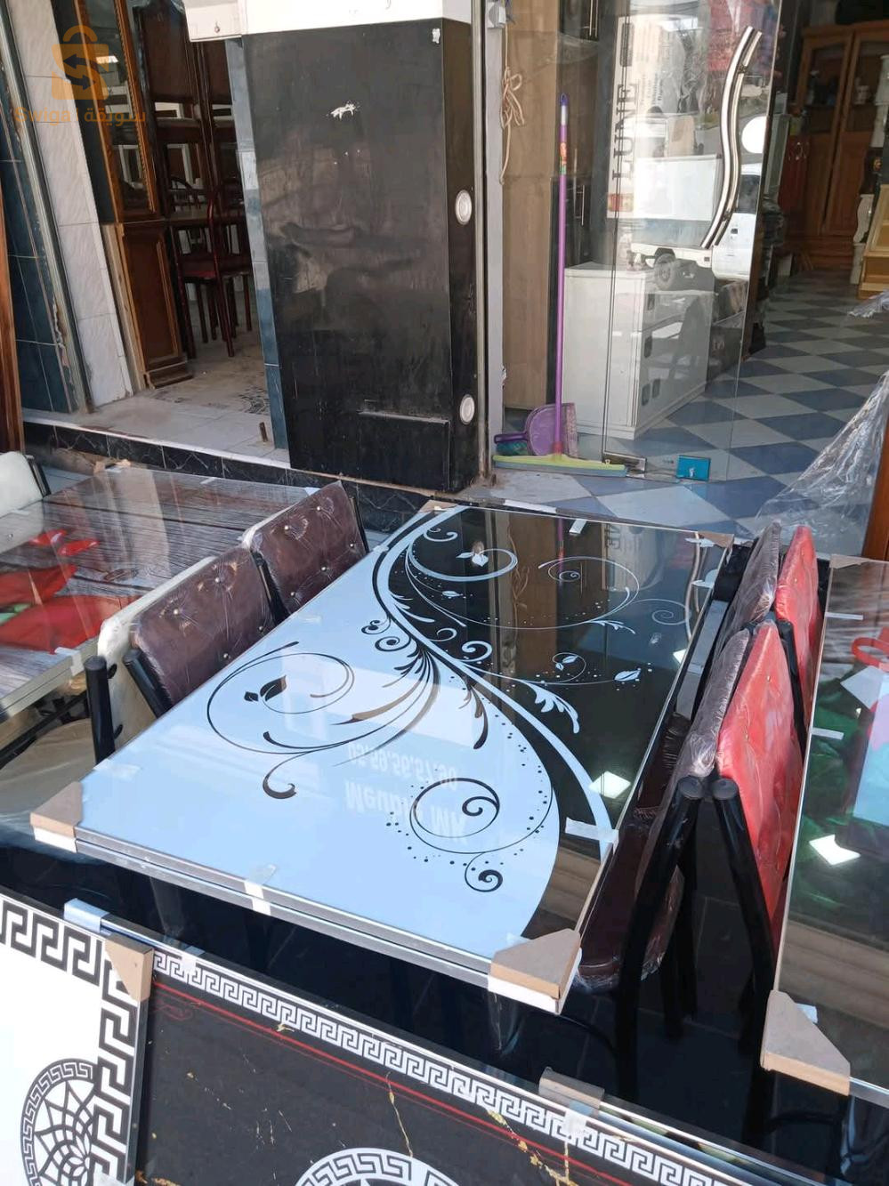 طاولات الأكل 3 D