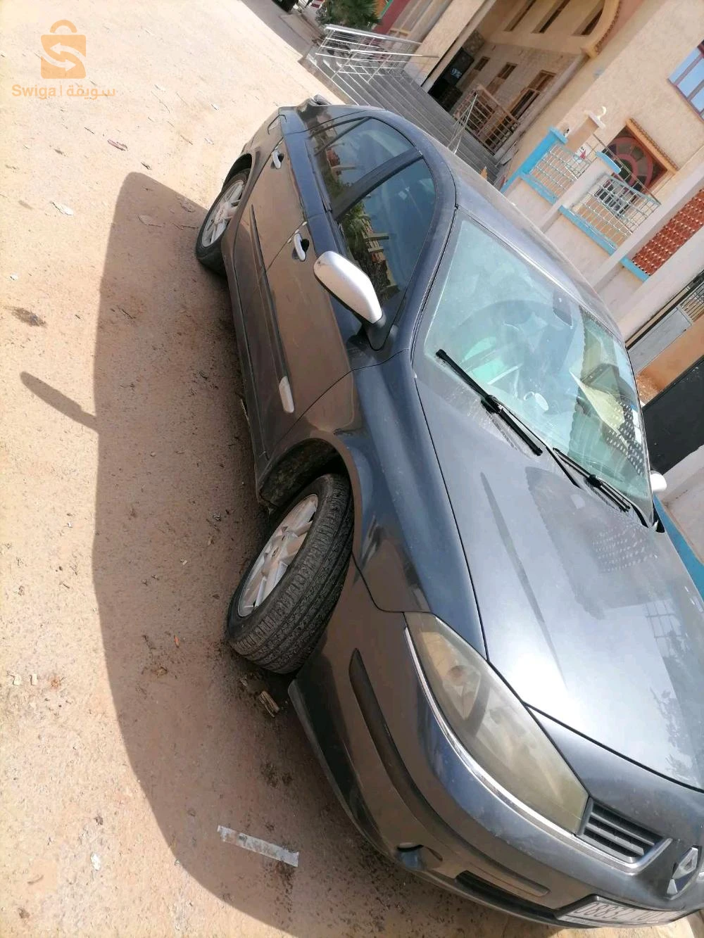 رينو Laguna 2001 27 مستغانم