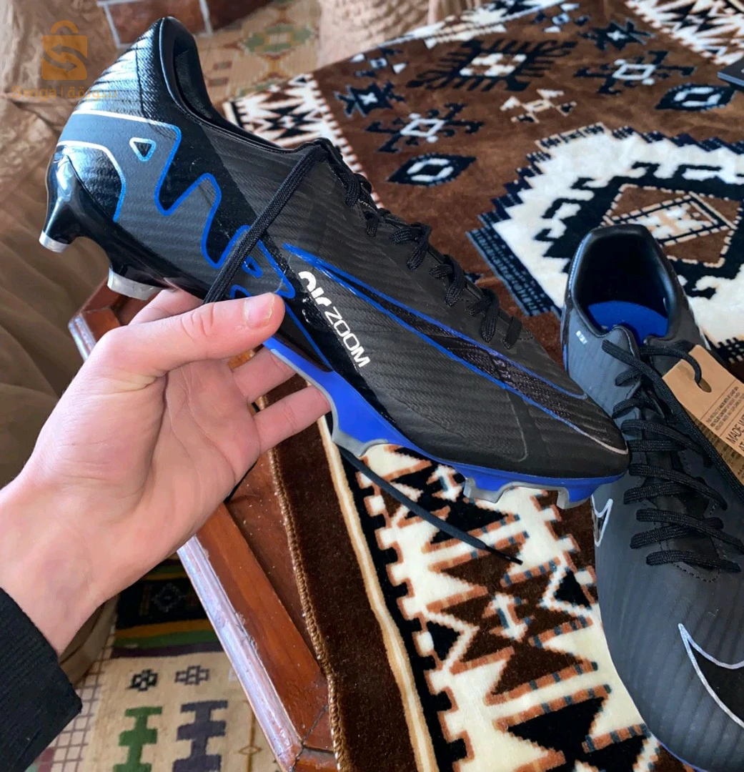 soulier nike Mercurial semi pro ORIGINAL