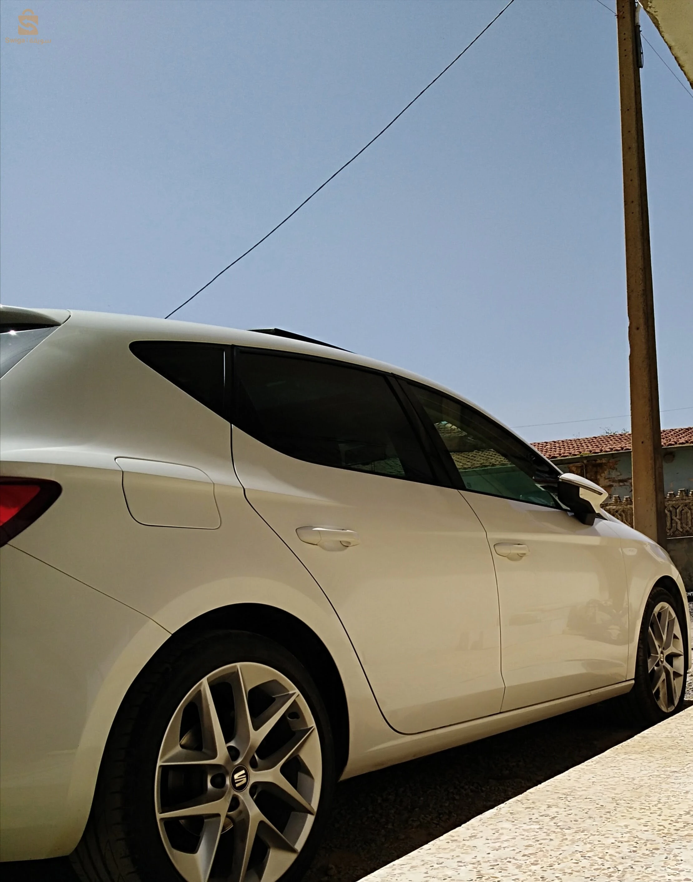 Voiture Tres propre .00 sbigha 00 retouche, debriable Mbadel a 175, disque de frein et plaquette jdod, kit de chaine jdid avec pompe a eau, pneu Bridgestone jdod , vidange jdid avec filtres ,