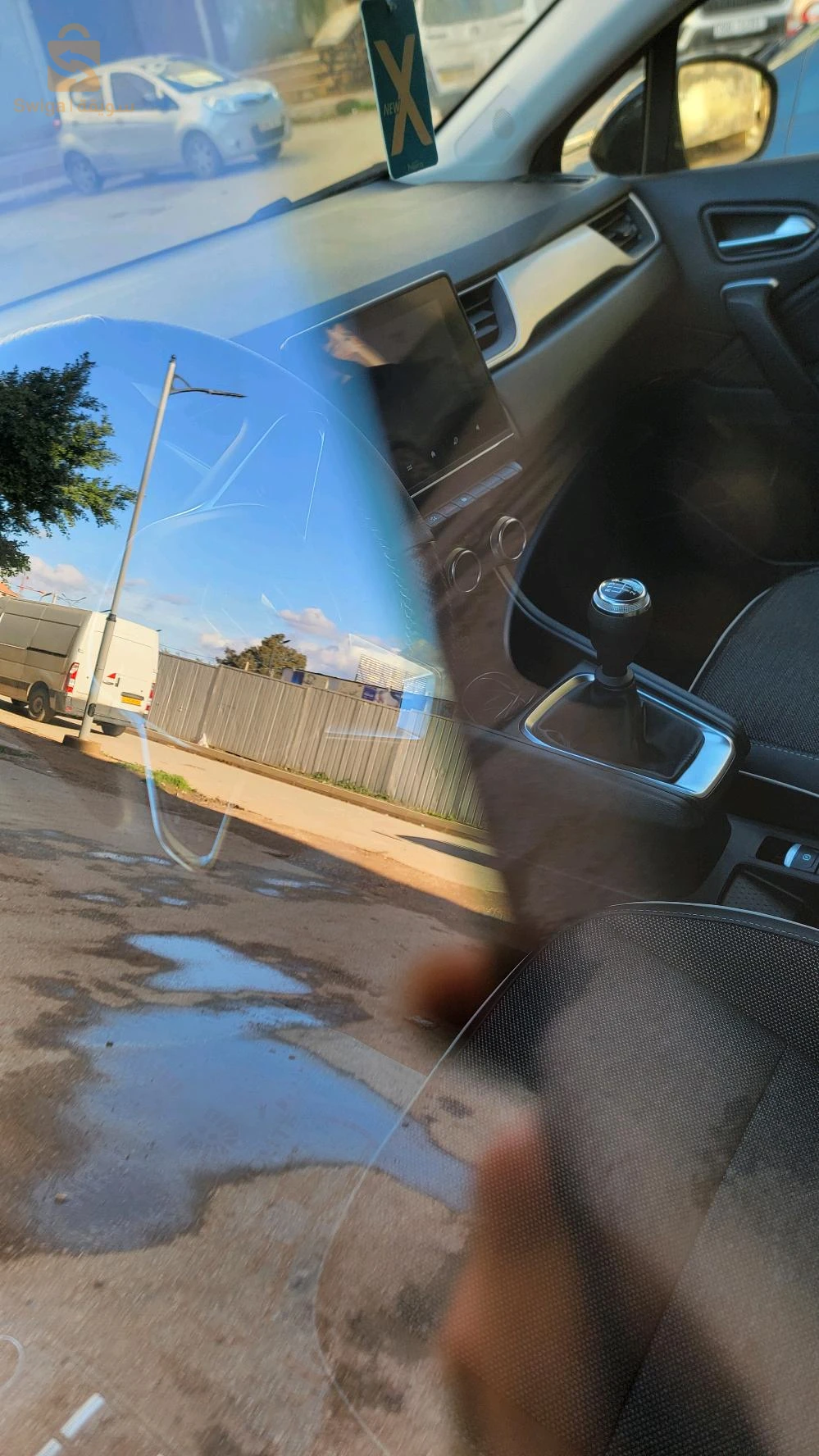 رينو Captur 2023 2 شلف