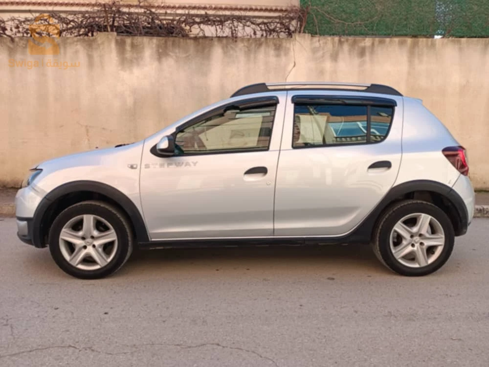داسيا Sandero 25 قسنطينة