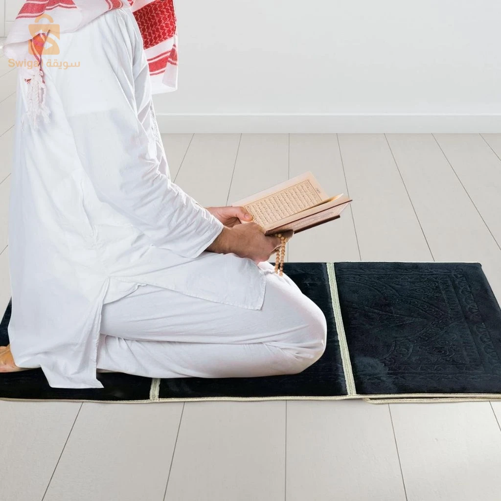 Tapis de Prière Sultan Pliable avec Dossier – سجادة صلاة سلطان قابلة للطي مع مسند ظهر
