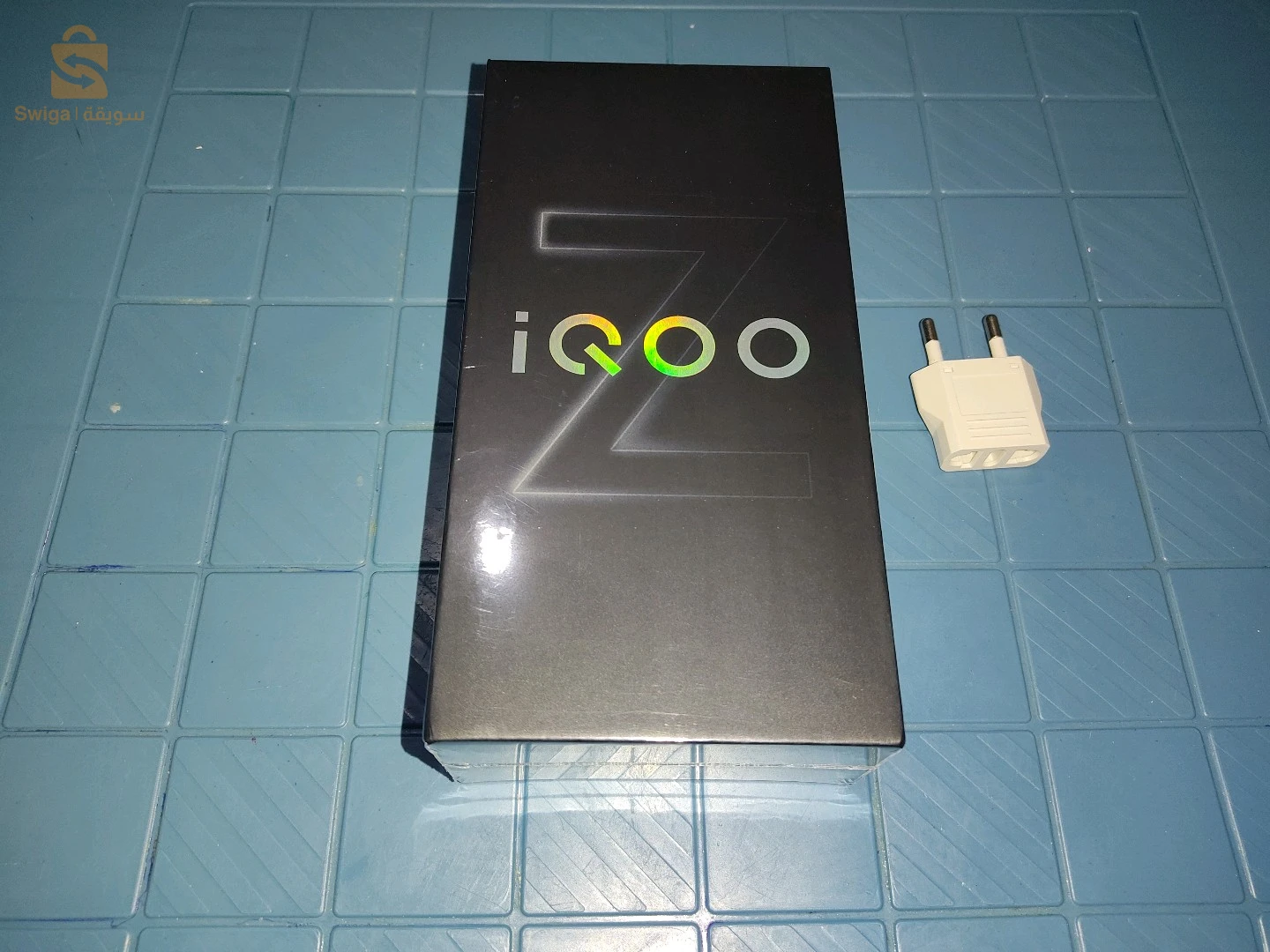 IQOO Z9 turbo - 12/256 - noir - boîte cacheté