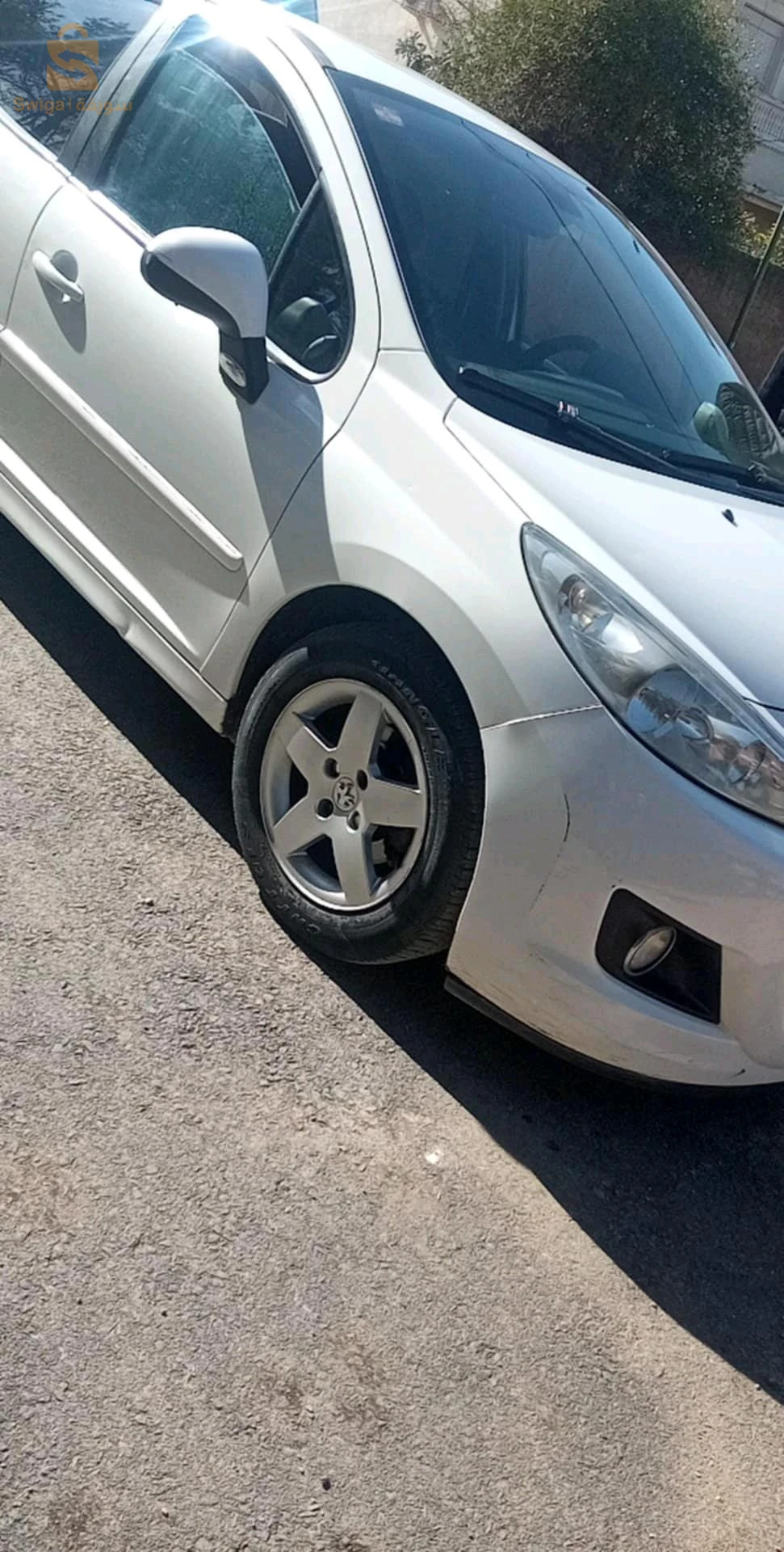 Peugeot 207 2012 34 BORDJ BOU ARRERIDJ