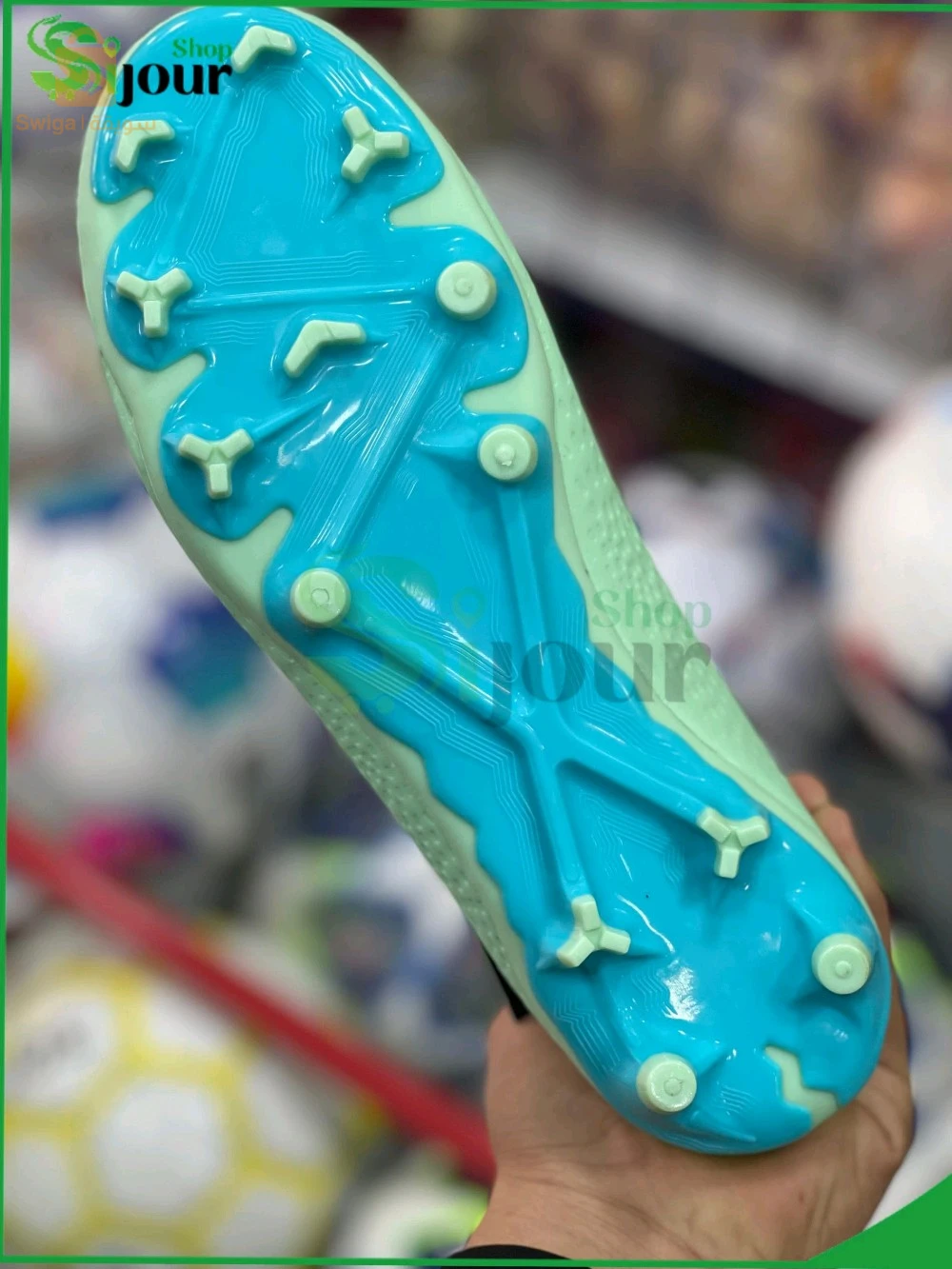 Soulier good 2024 crompons