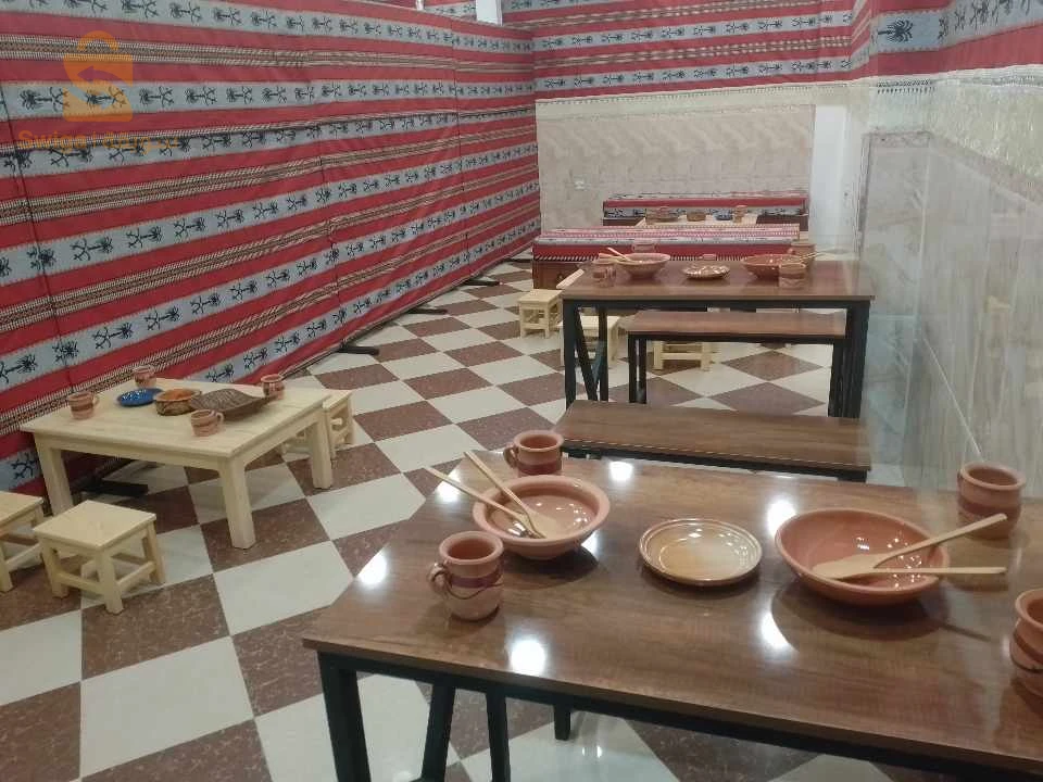 خيمة مأكولات تقليدية مجهزة للبيع0676512657