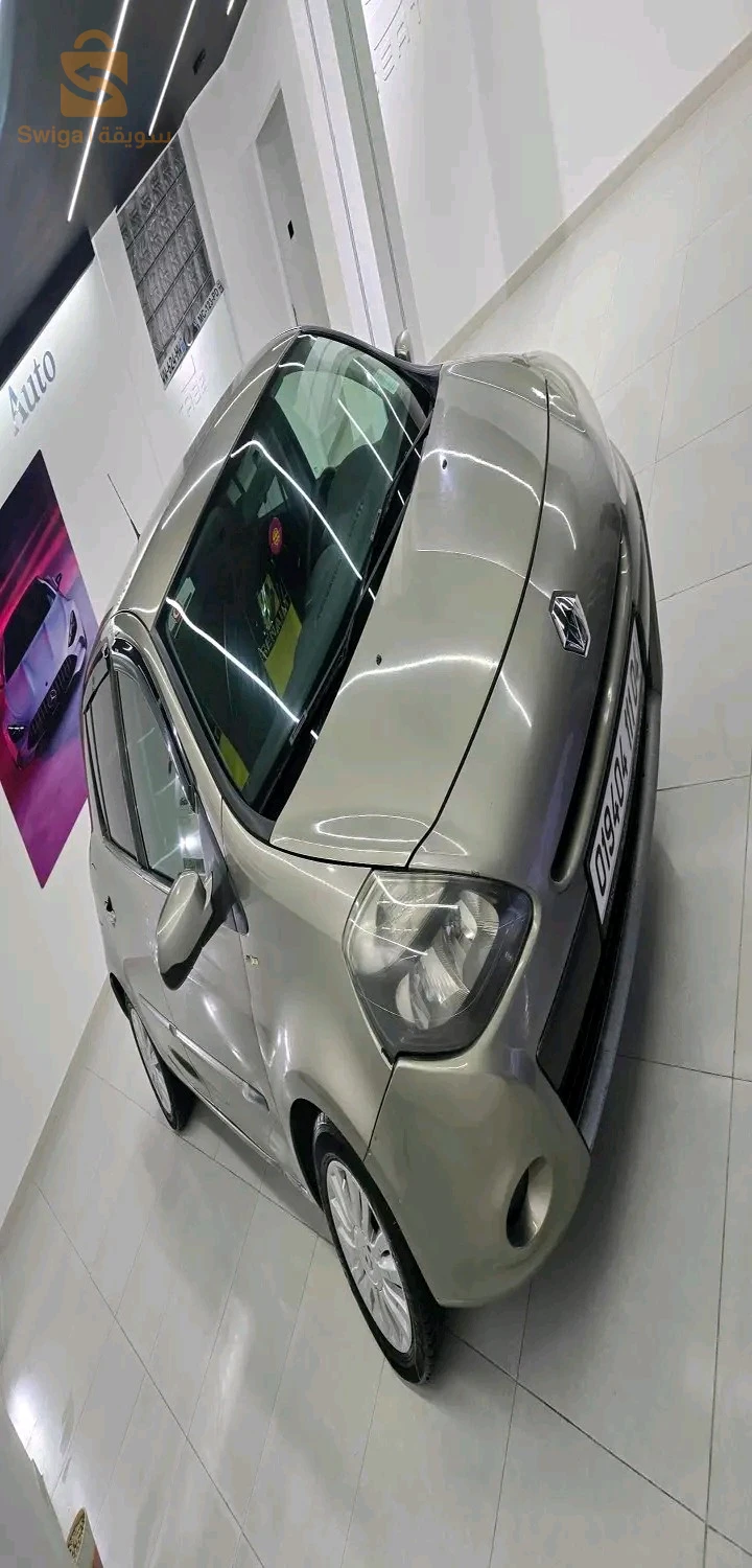رينو Clio 3 2011 4 ام البواقي