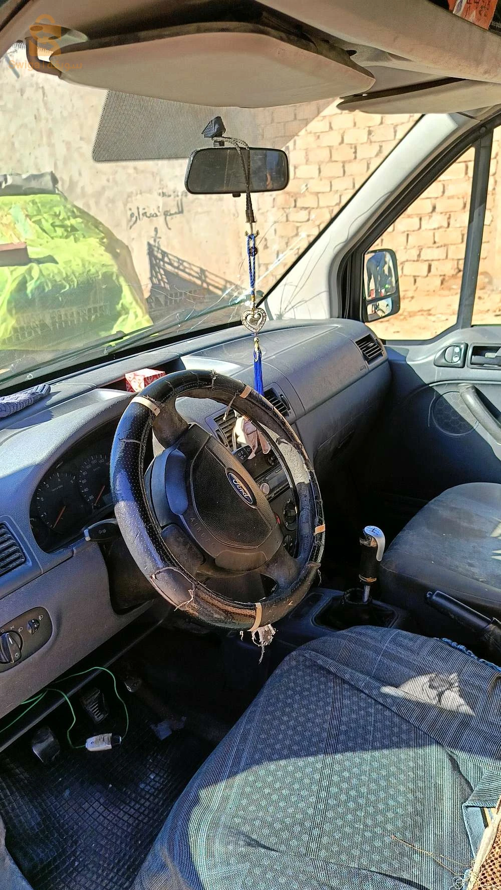 Ford Granada 2010 17 DJELFA