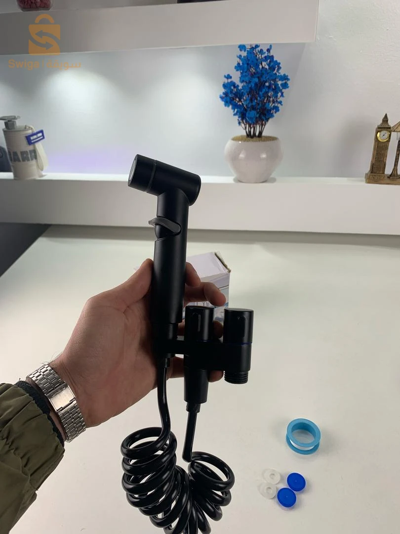 Kit de Douchette Hygiénique Multifonction avec Robinet Double Contrôle – رشاش الحمام متعدد الوظائف مع تحكم مزدوج