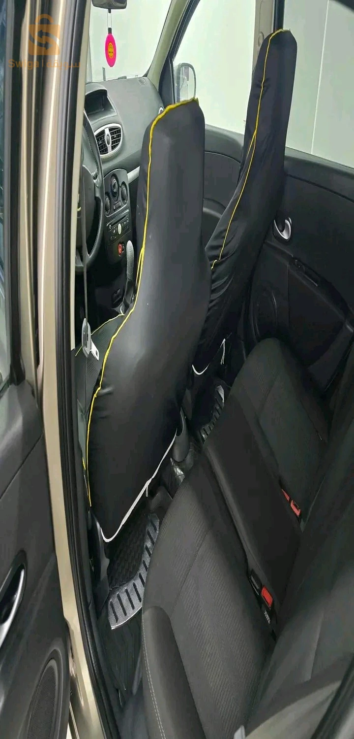 Renault Clio 3 2011 4 OUM EL BOUAGHI