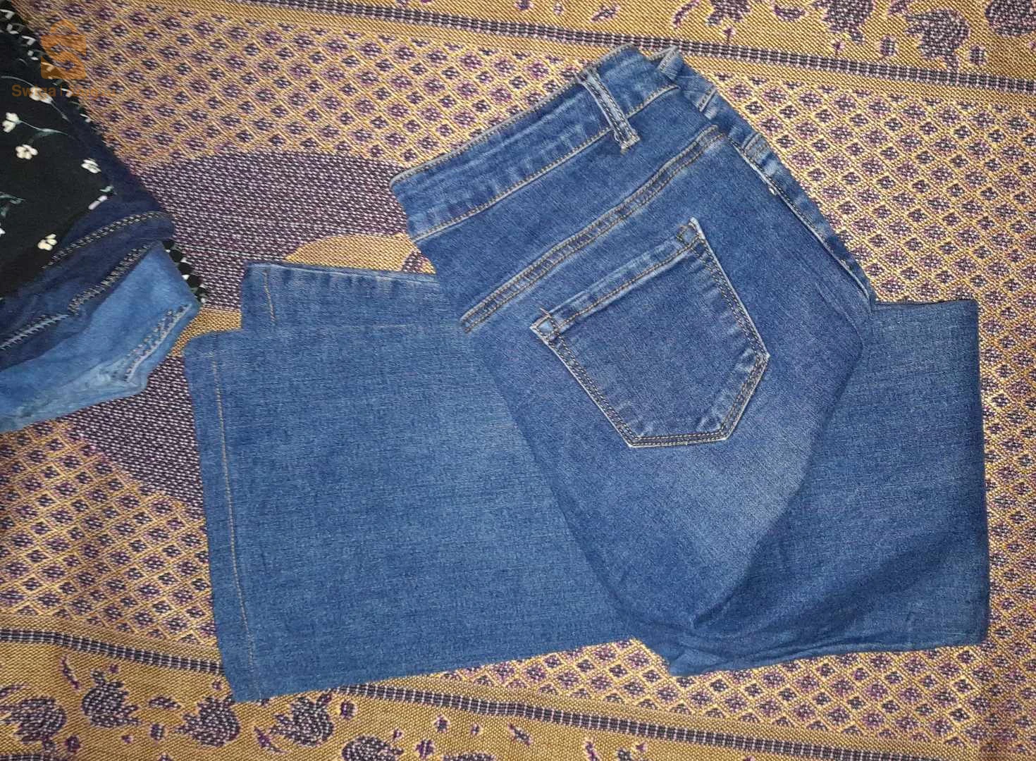 des jeans et pantalons classique de la marque primark