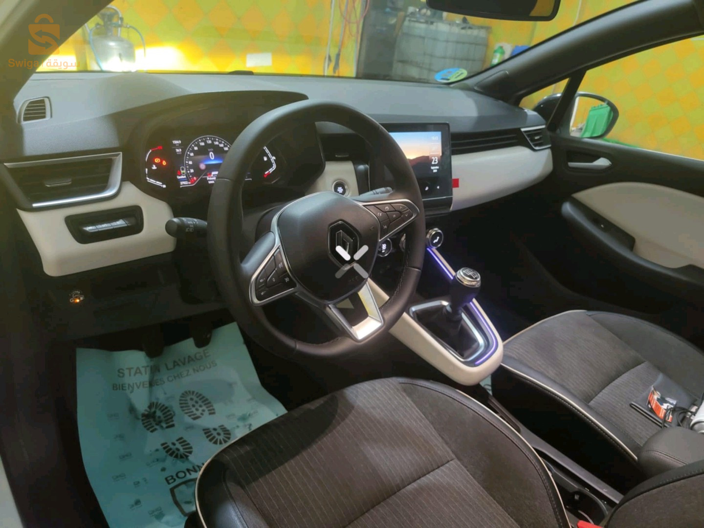 Renault Clio 5 2024 16 ALGER