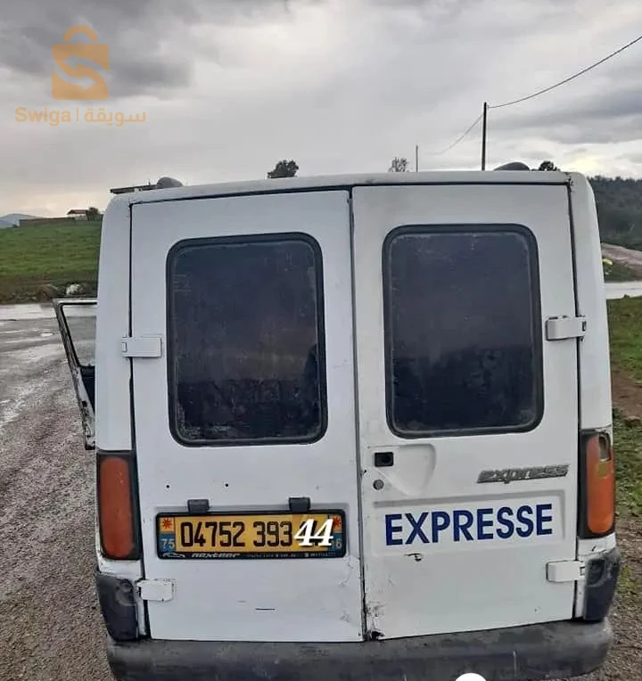 Renault Express 1993 44 AIN DEFLA