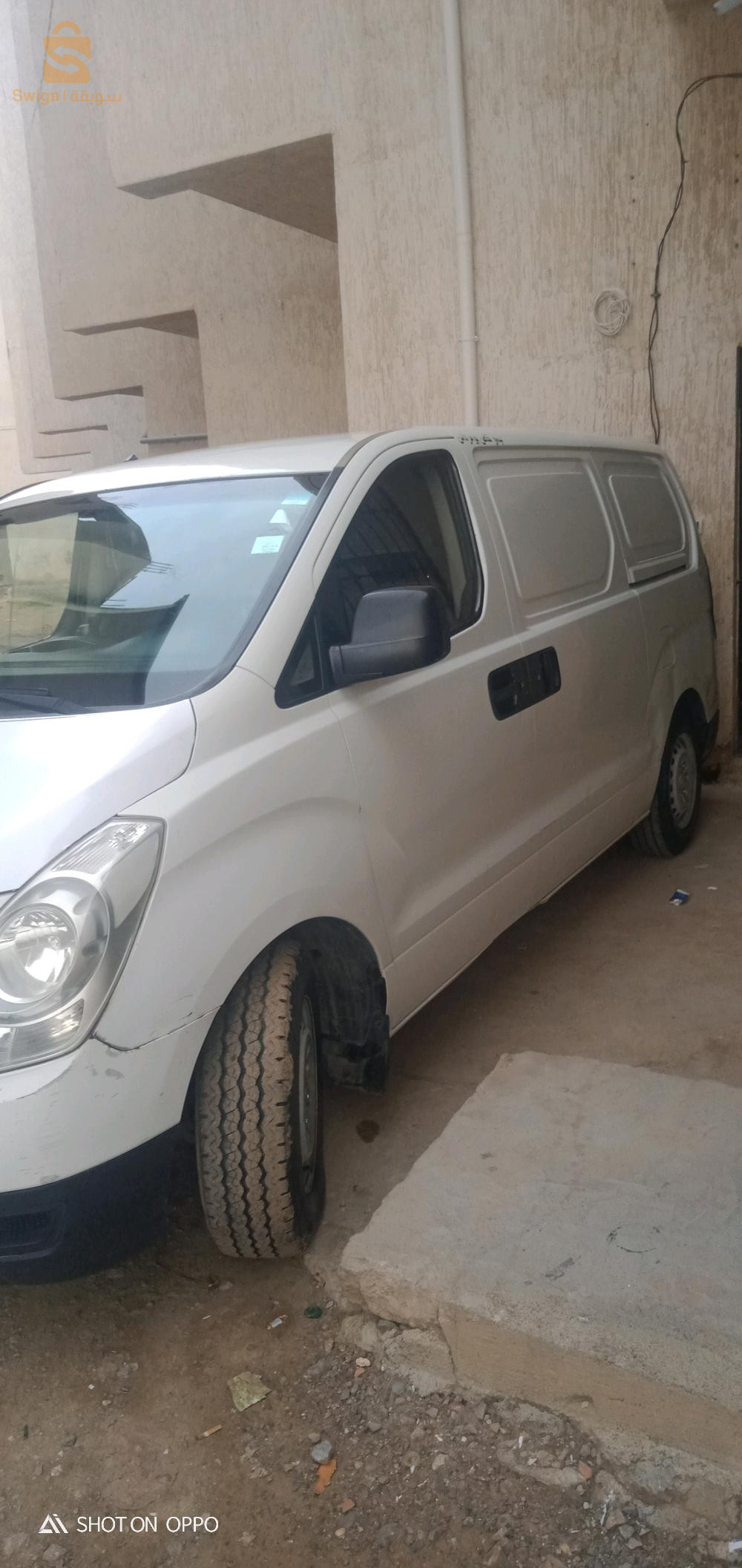 Hyundai H-1 2011 35 BOUMERDES