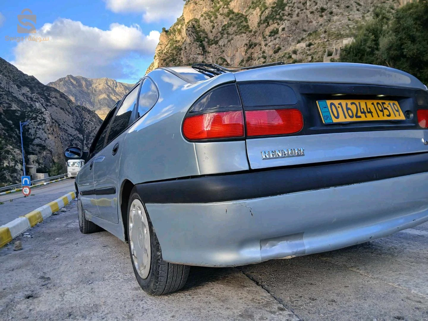 رينو Laguna 1995 19 سطيف