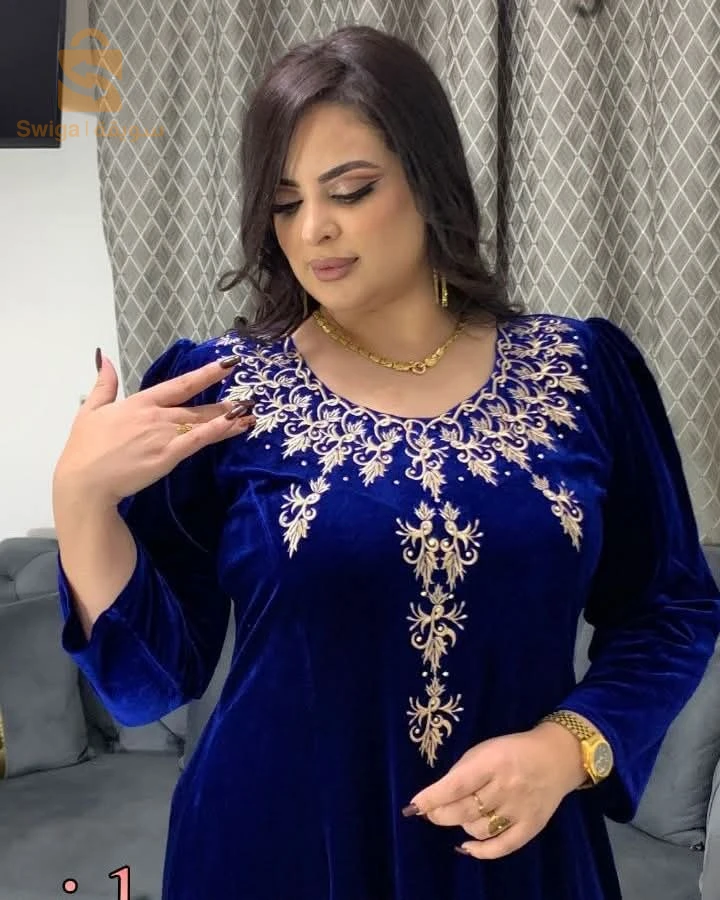 ملابس نسائية