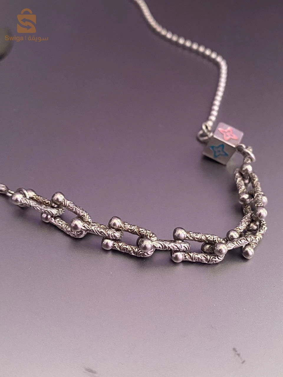 chaîne tiffany 
état:10/10