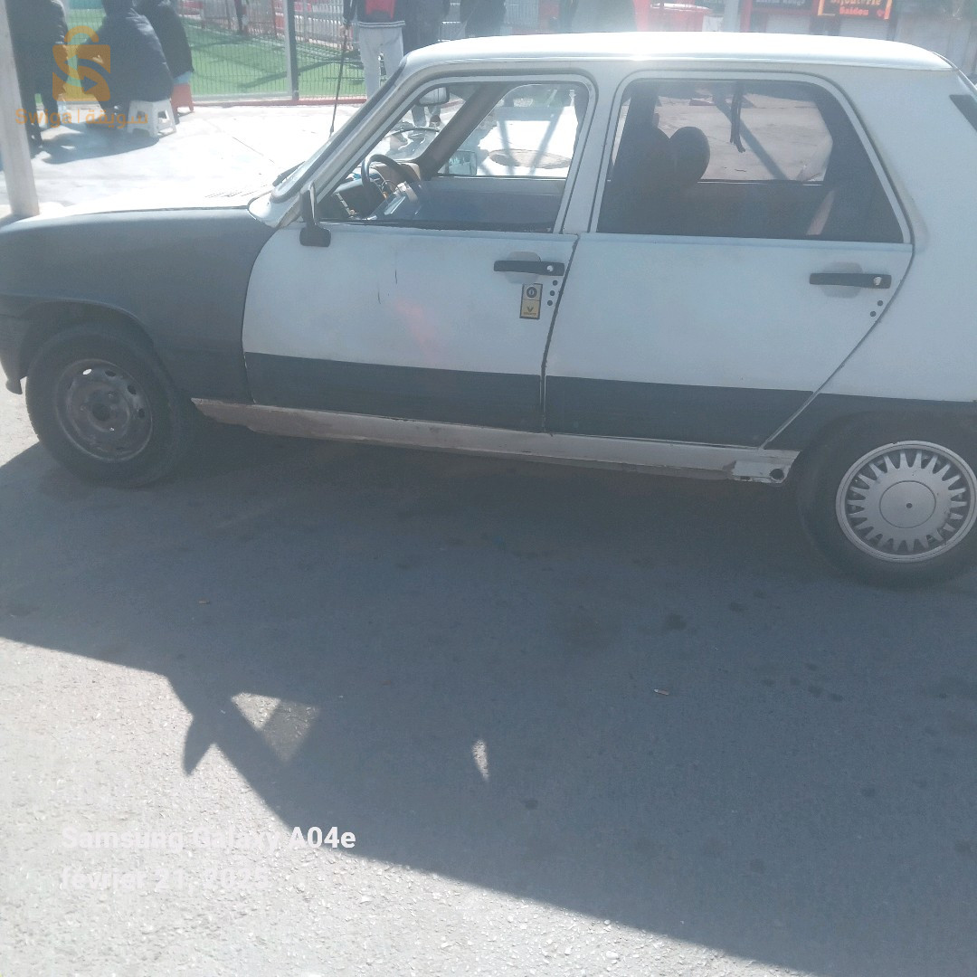 رينو R 5 1984 31 وهران