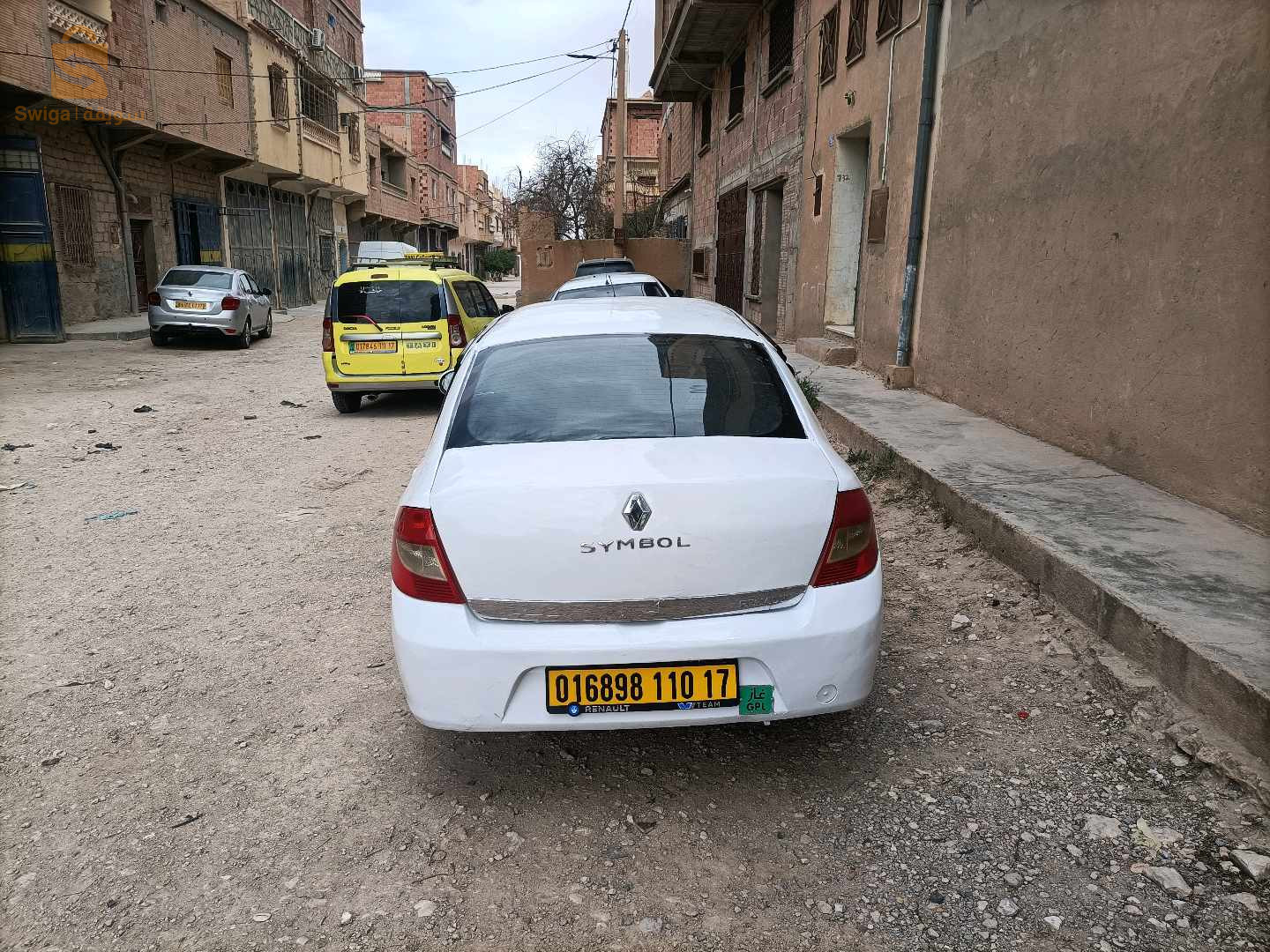 رينو SYMBOL 2010 17 الجلفة