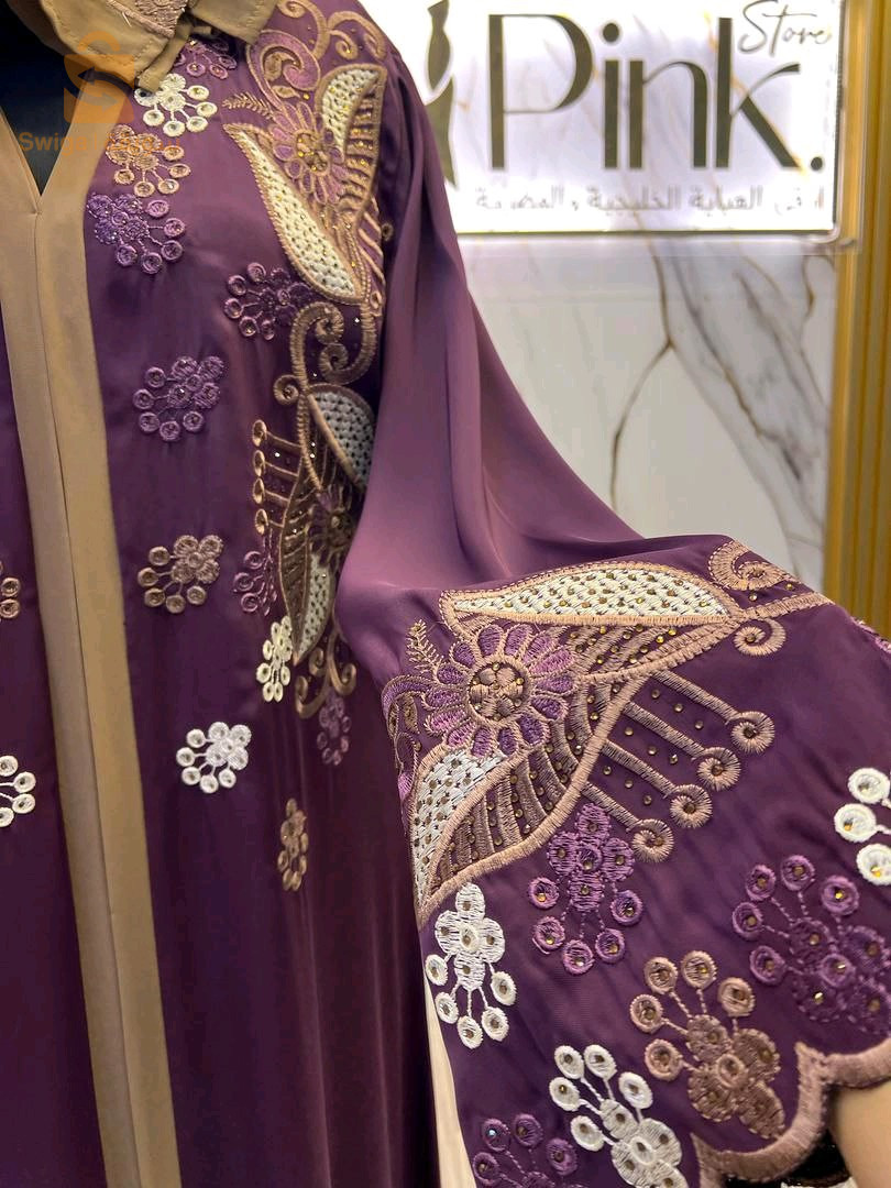 عباية مس رونزي
