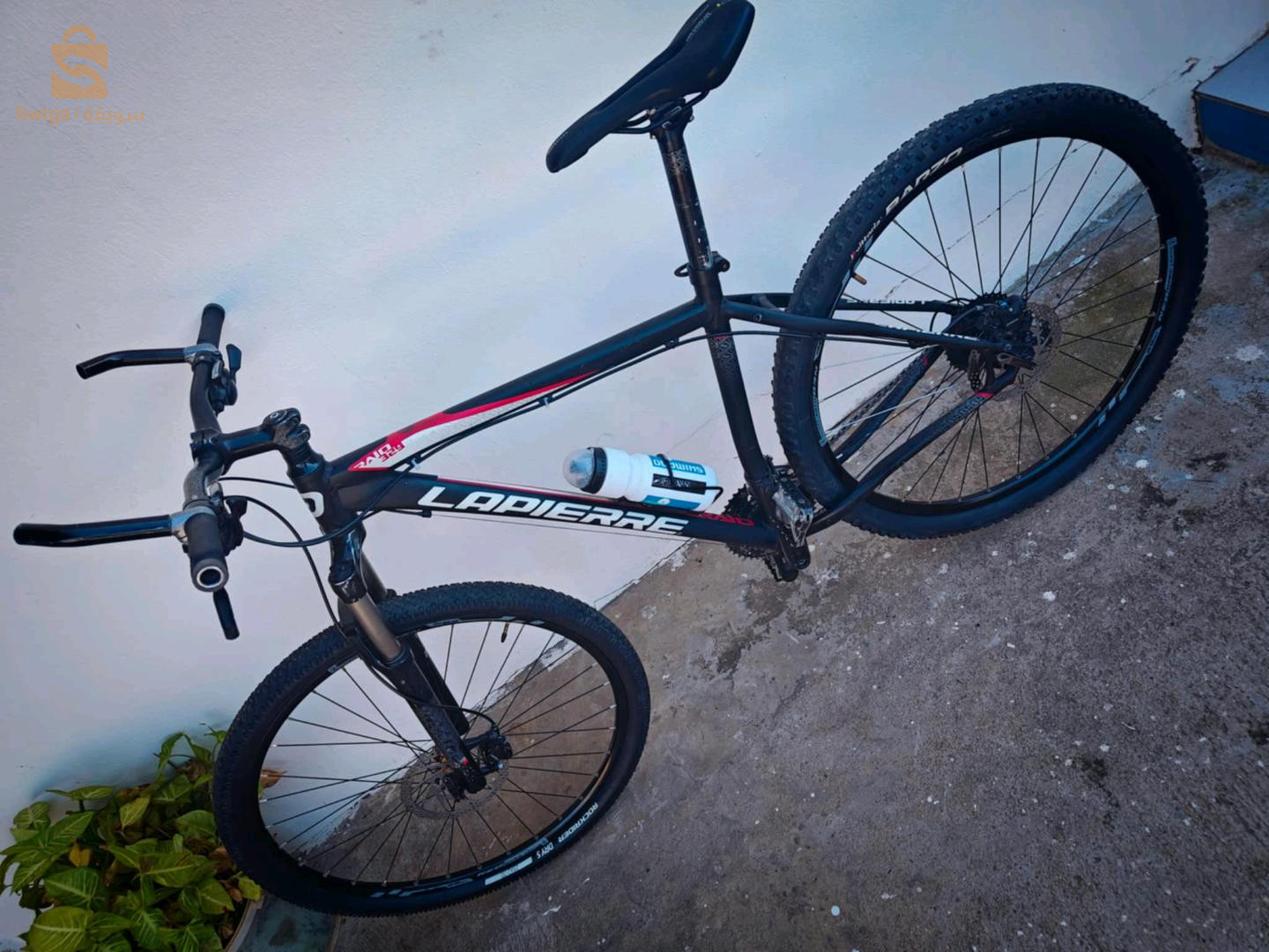 دراجاة اورجينال للبيع كلش تاعها