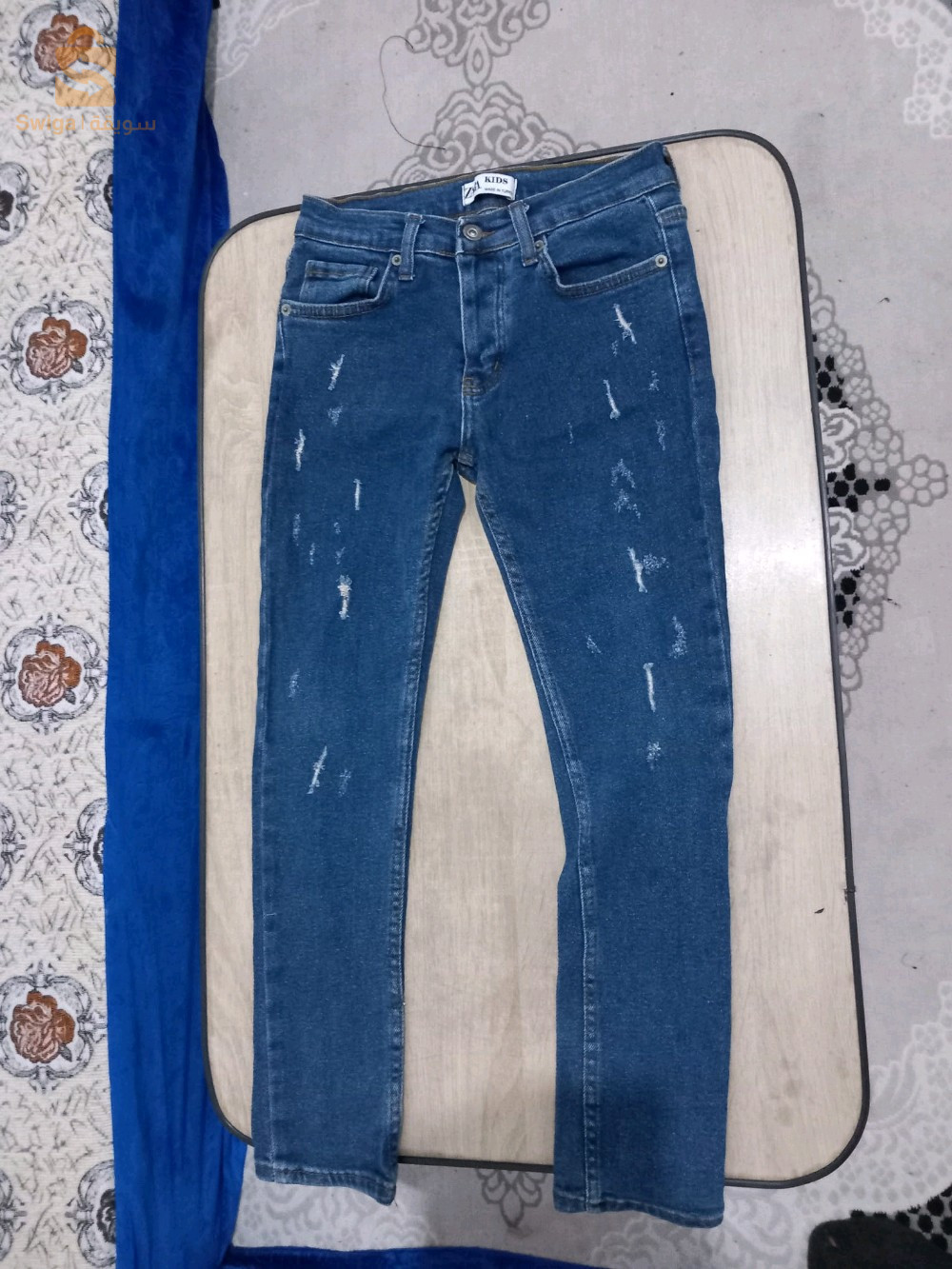 2 Jeans marque ZARA taille 10 ans