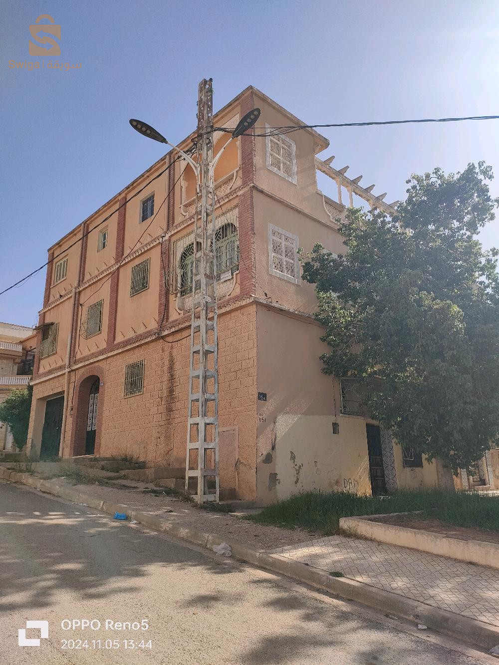 villa 560m² 3 façade commercial