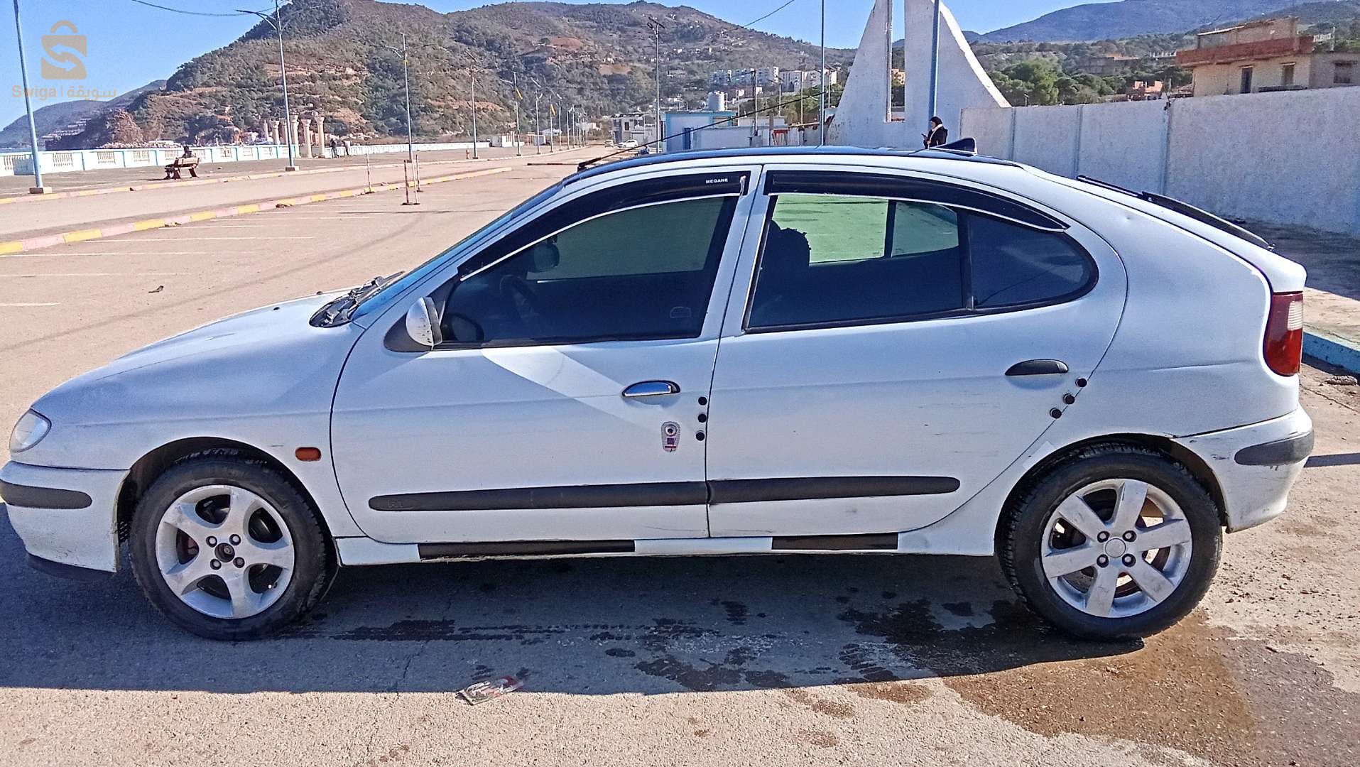 رينو Megane 1996 2 شلف