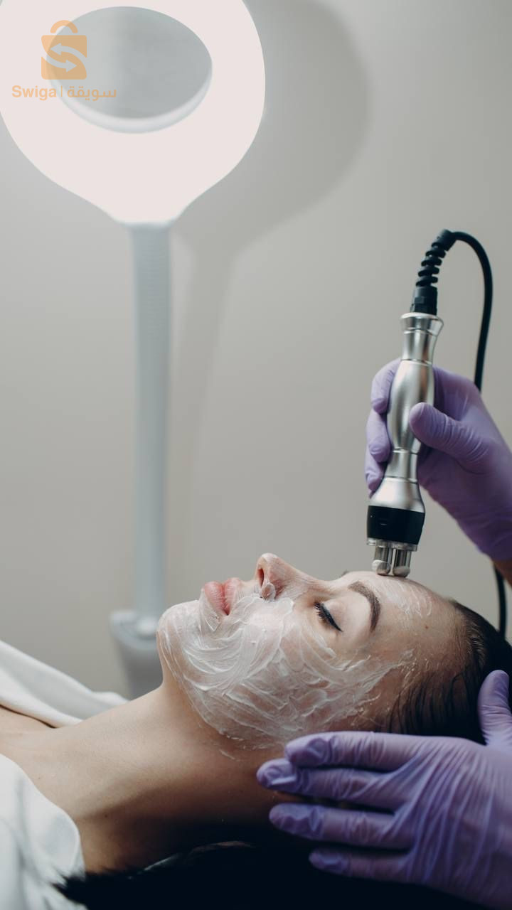 بحث عن عمل كمتربصة في صالون تجميل بدون جراحة
