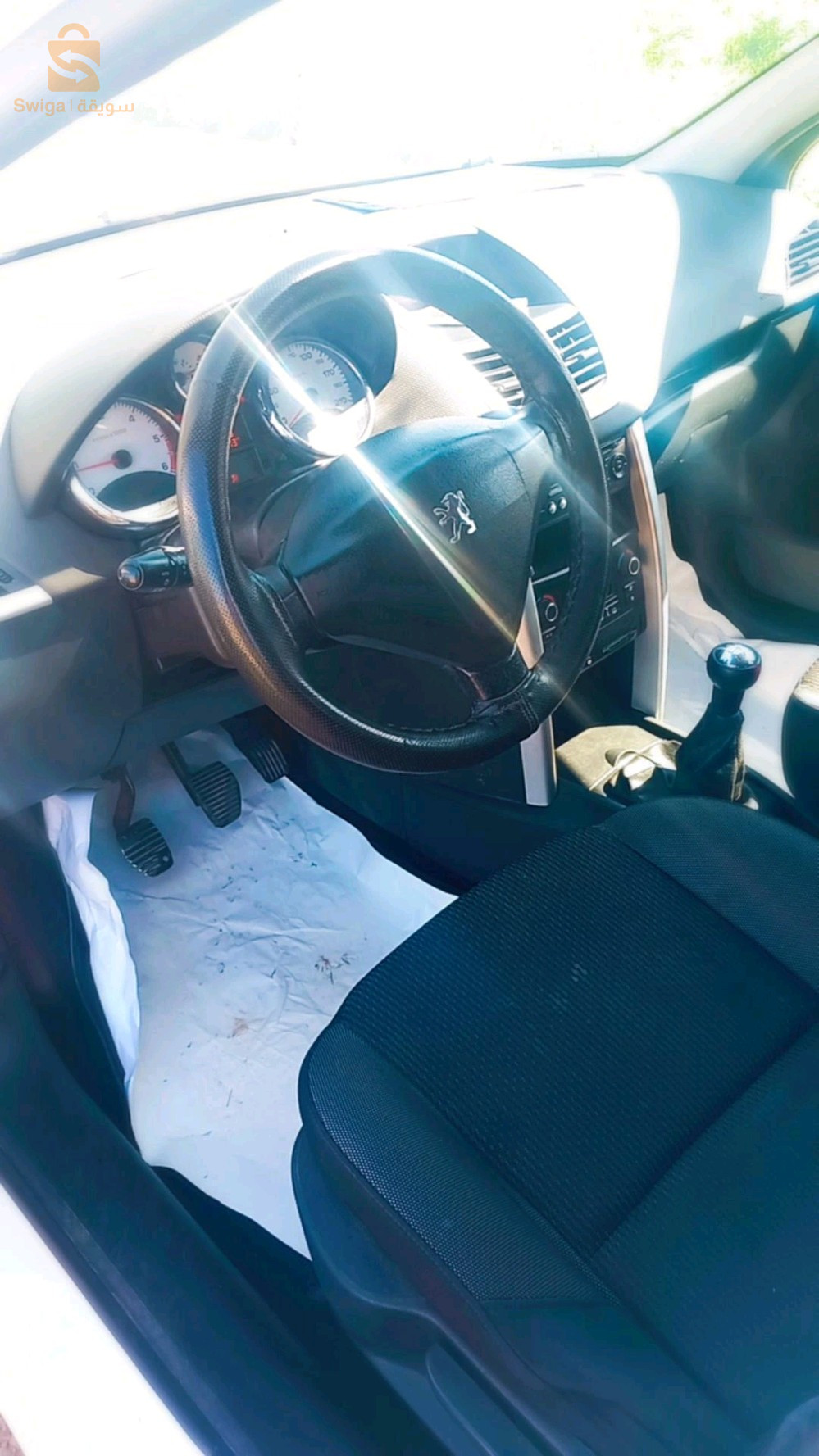 Peugeot 207 2012 42 TIPAZA
