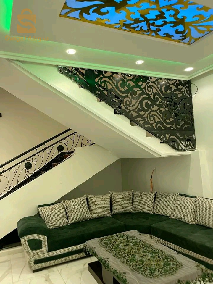 Villa 204 mètre equipé SITUÉ fel Kerma Oran en face La nouvelle piscine