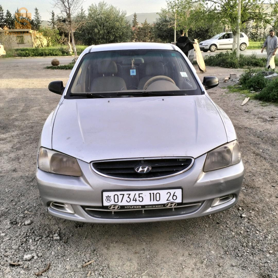 Hyundai Accent 2010 26 MEDEA