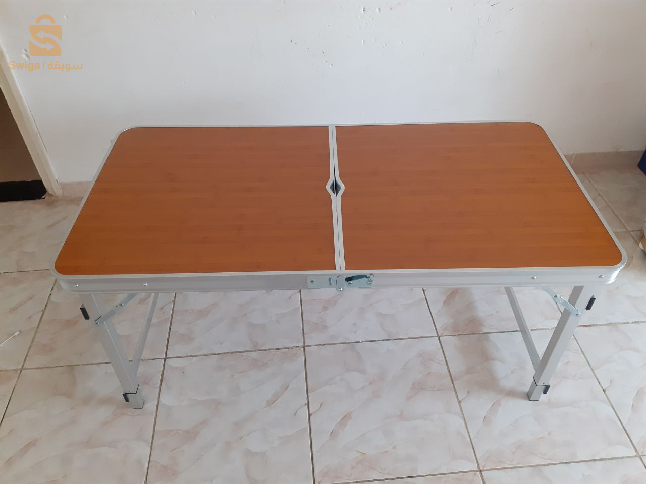 طاولة قابلة للطي table pliante