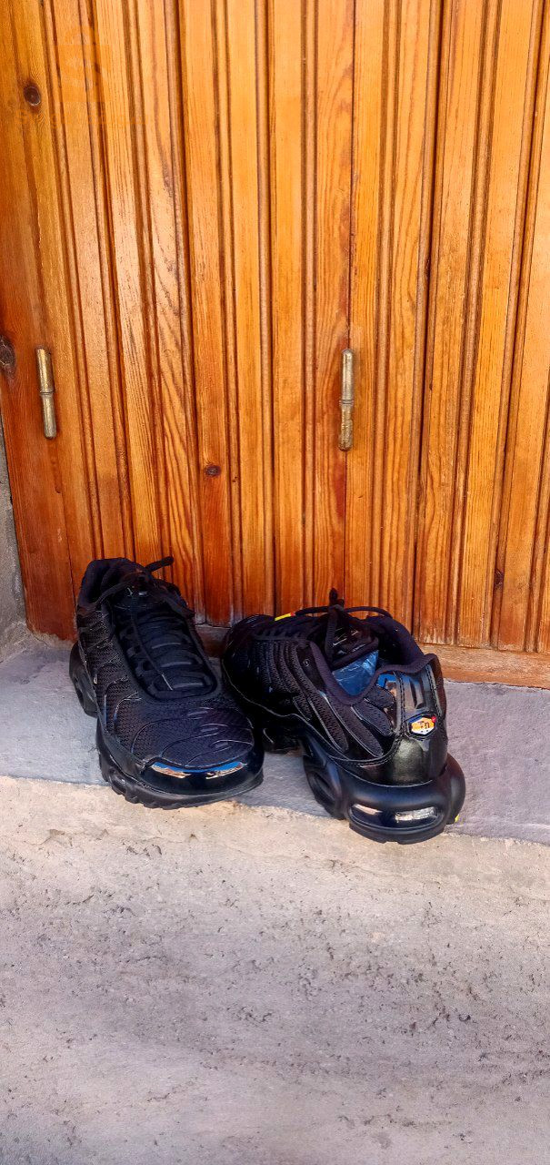 Arrini Black black super good