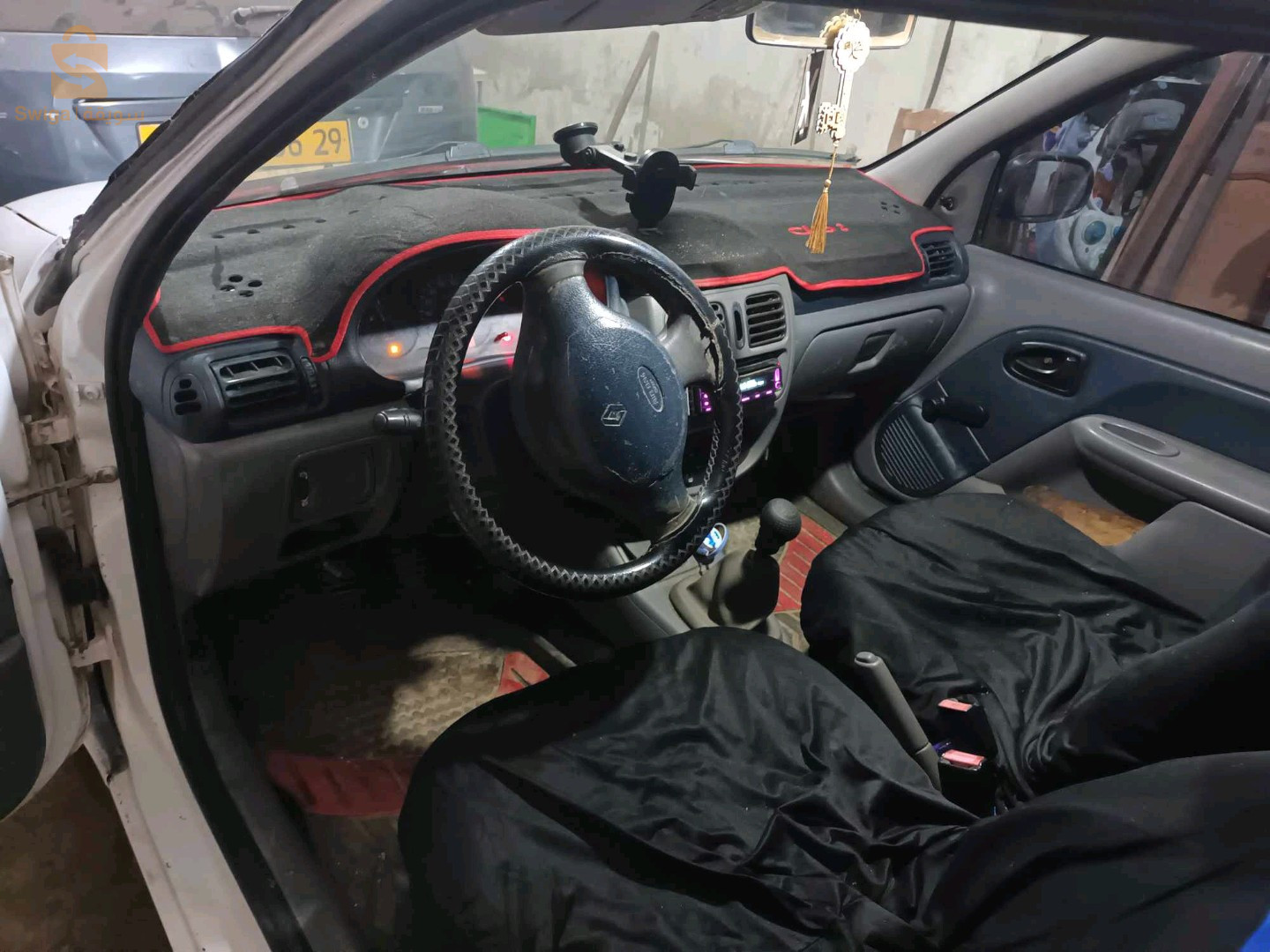 رينو Clio 2 2001 29 معسكر