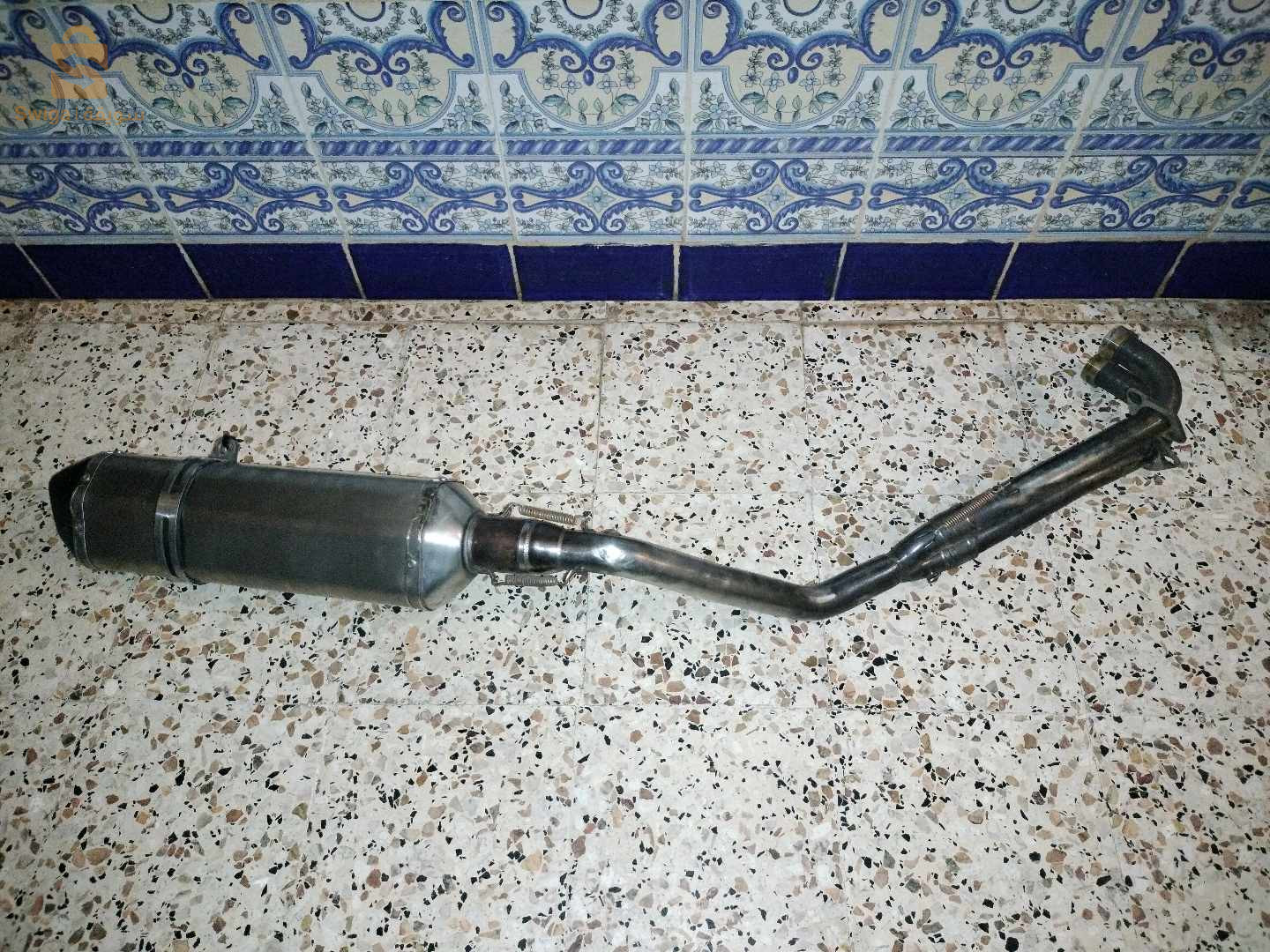 une ligne avec le pont akra