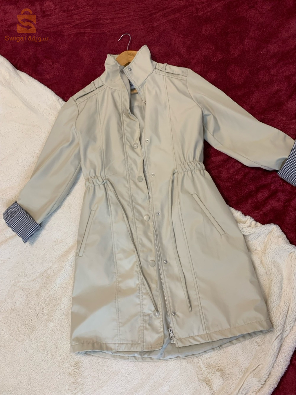 veste toute neuve portée 1 seule fois