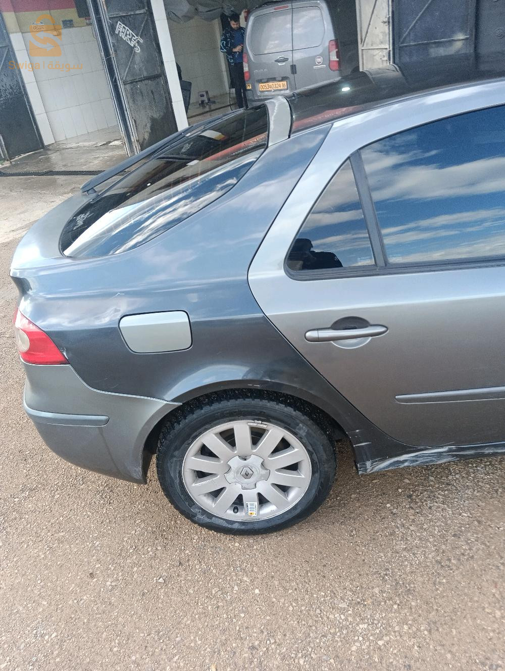 رينو Laguna 2001 35 بومرداس