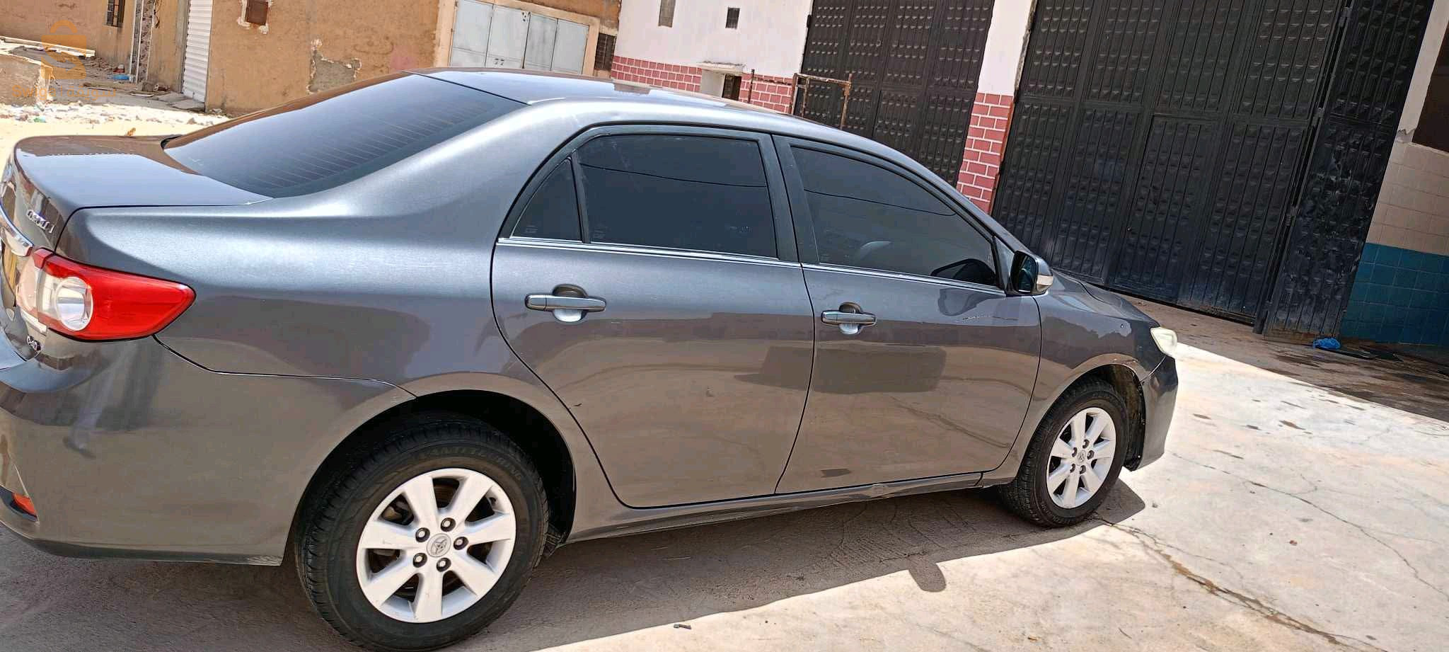 تويوتا Corolla 2012 1  ادرار