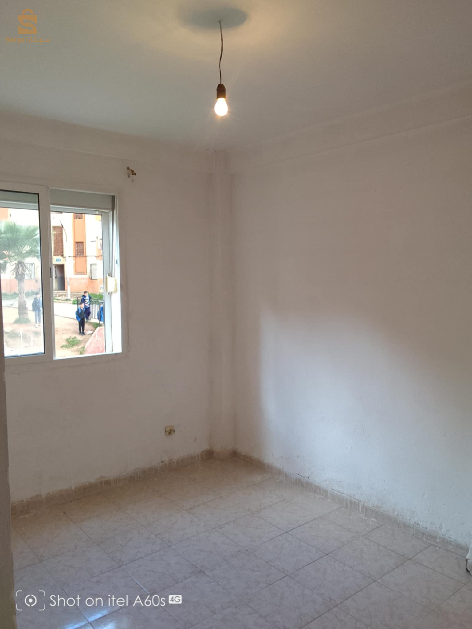 متوفر شقة صوصيال الطابق الاول للبيع بحي سي مصطفى ولاية بومرداس. 320مليون... ٠0662832173
