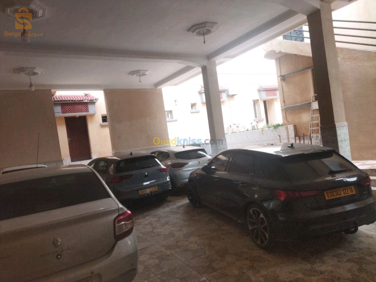 location cabanons au bord de la mer