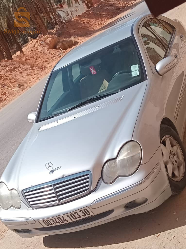 مرسيدس CLS 2003 30 ورقلة