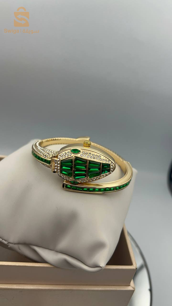 montre snake 🐍 bvlgari très jolie et tendance