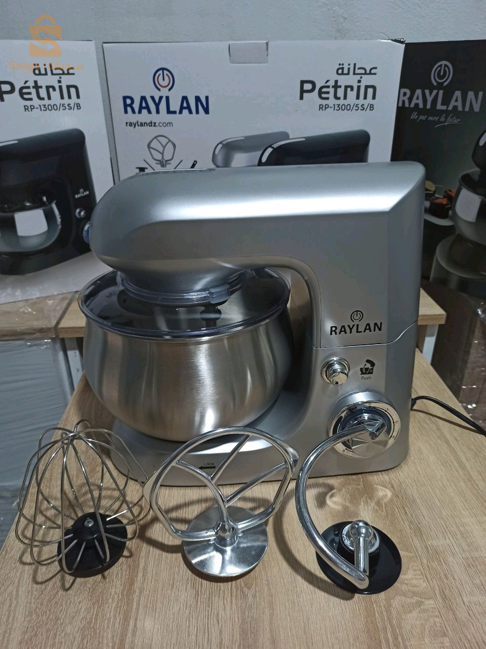Pétrin marque raylan