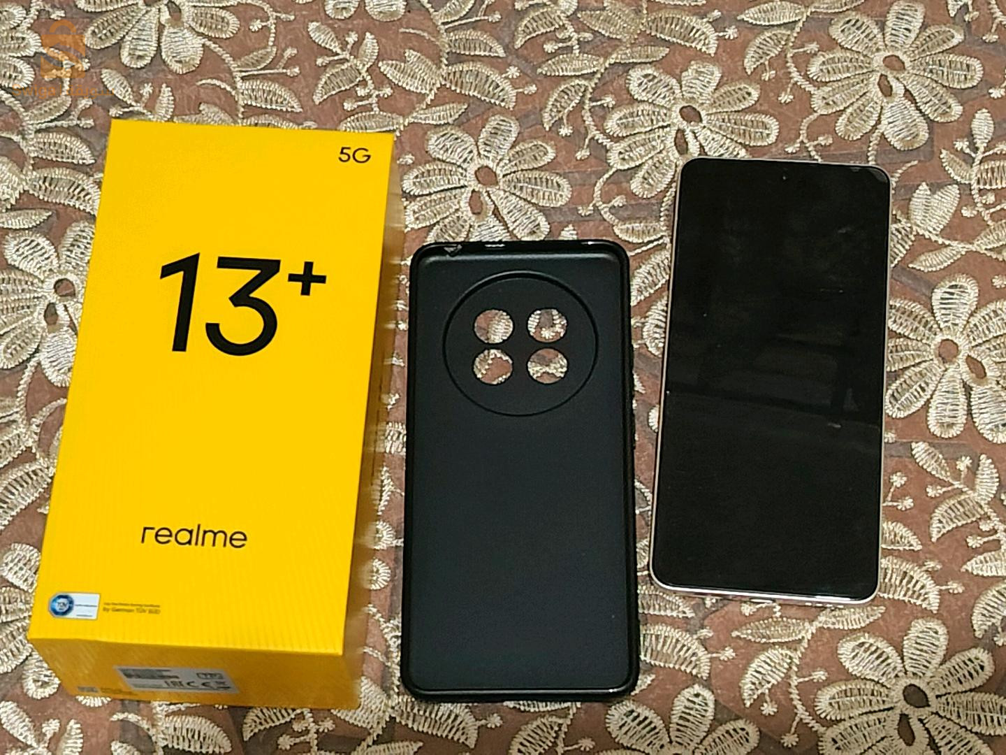 Realme 13 plus 8/256 ndif bzaf
