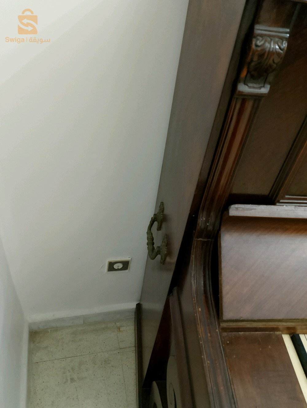 اثاث منزلي للبيع في حاله جيده رقم الهاتف 0540376601